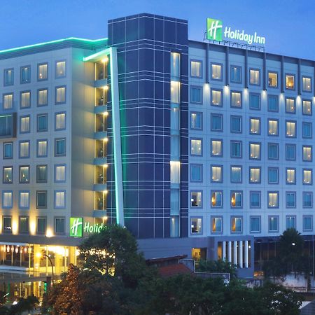 Holiday Inn Bandung Pasteur, An Ihg Hotel Exterior photo