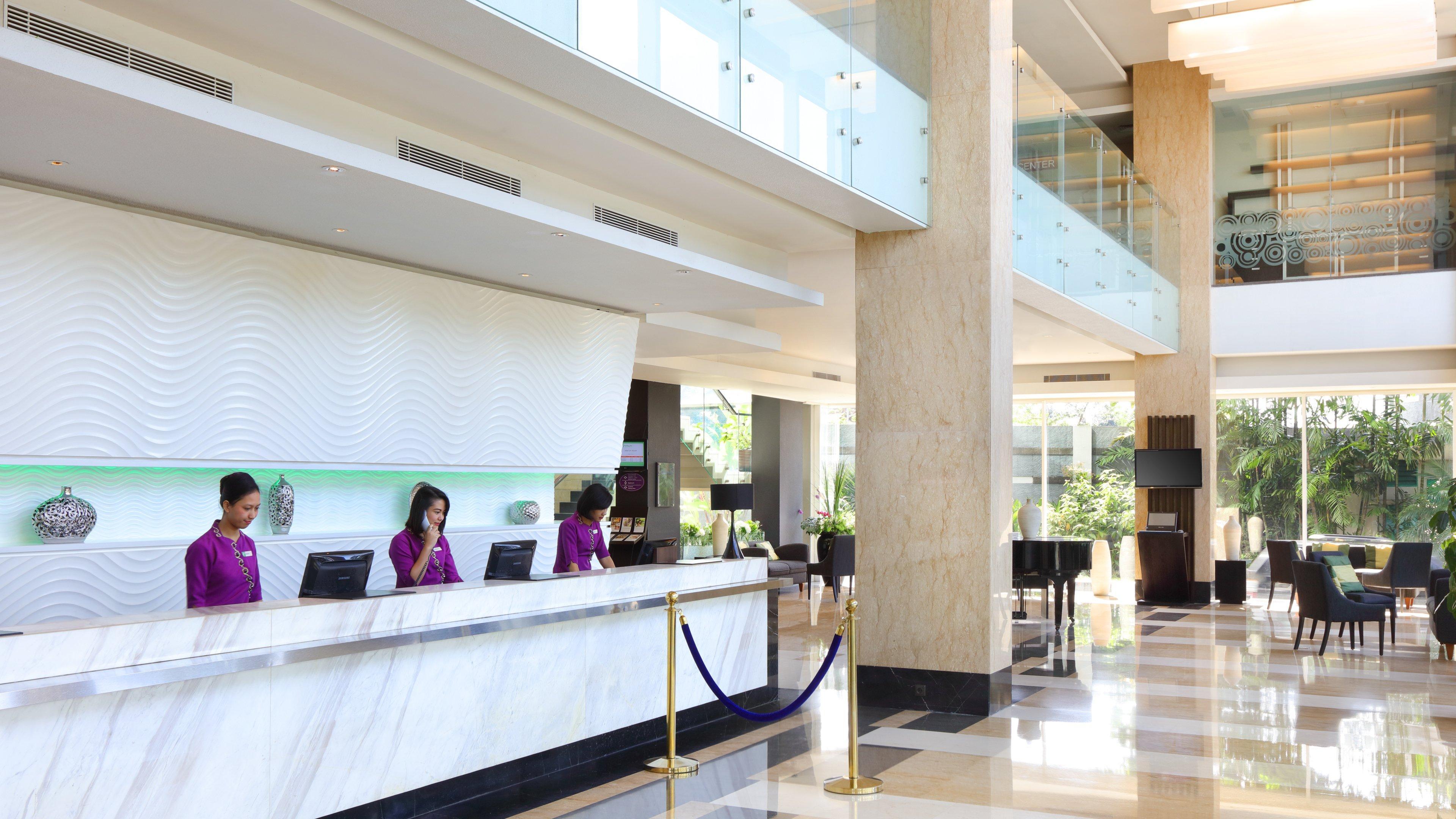 Holiday Inn Bandung Pasteur, An Ihg Hotel Exterior photo